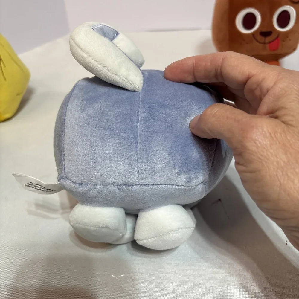 Pet Simulator X Plush Lot of 4‎ Corgi Dragon Chick Cat Roblox No Codes